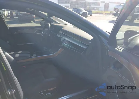 2019 Audi A8 L 55 z USA, uszkodzony, nr VIN WAU8DAF81KN020139